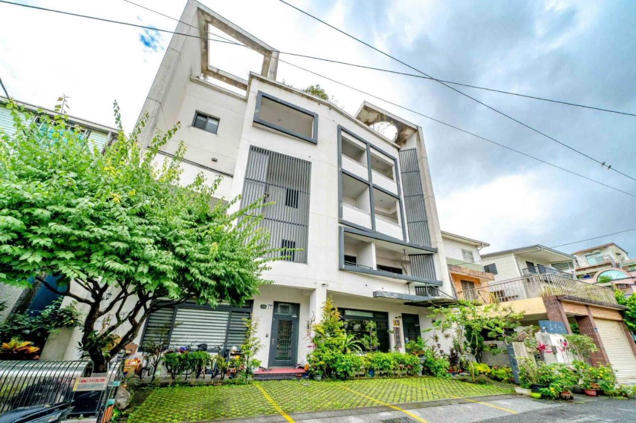 五葉松民宿-電梯民宿 近慈濟中小學及慈科大及人社院 Hualien Buitenkant foto